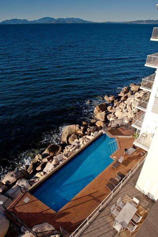 Апартаменты Penthouse On Bright Point Nelly Bay Экстерьер фото