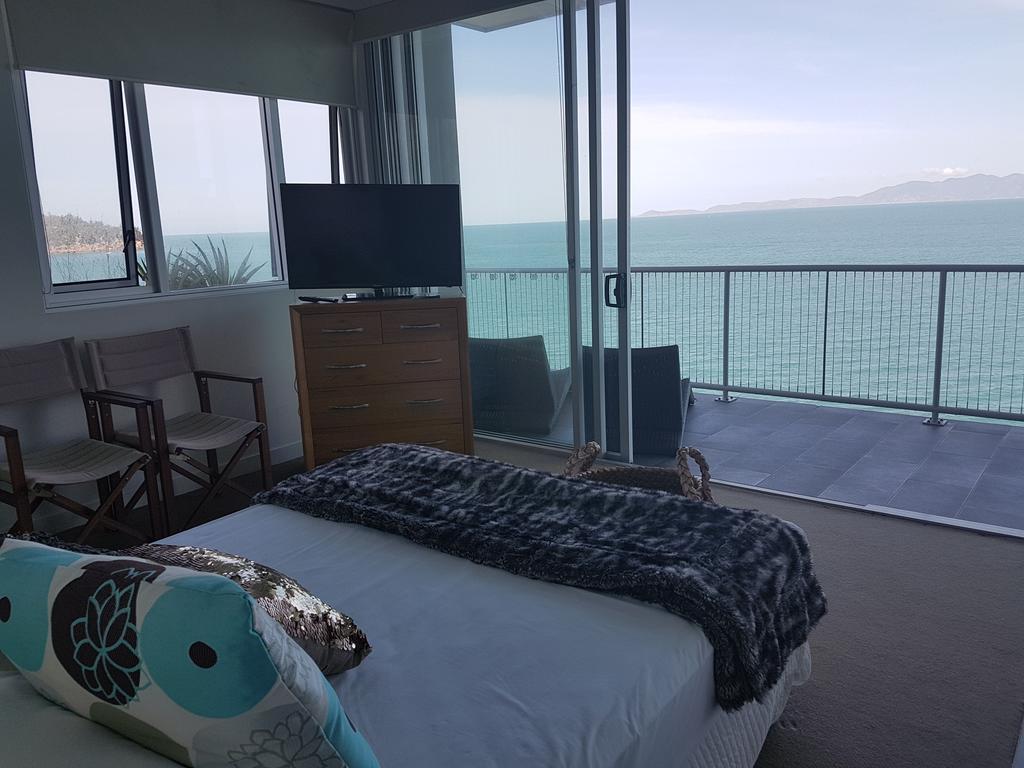 Апартаменты Penthouse On Bright Point Nelly Bay Экстерьер фото